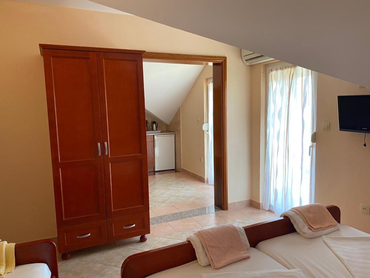 Vila Corovic Kumbor Exterior photo